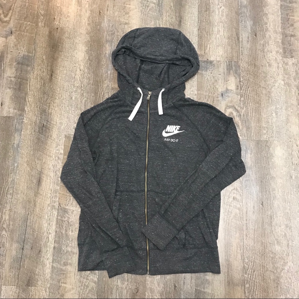 Nike Sweater